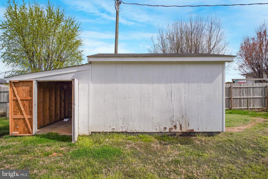 514 2ND STREET, CULPEPER, Virginia 22701, 3 Bedrooms Bedrooms, ,2 BathroomsBathrooms,Residential,514 2ND STREET,VACU2013192 MLS # VACU2013192