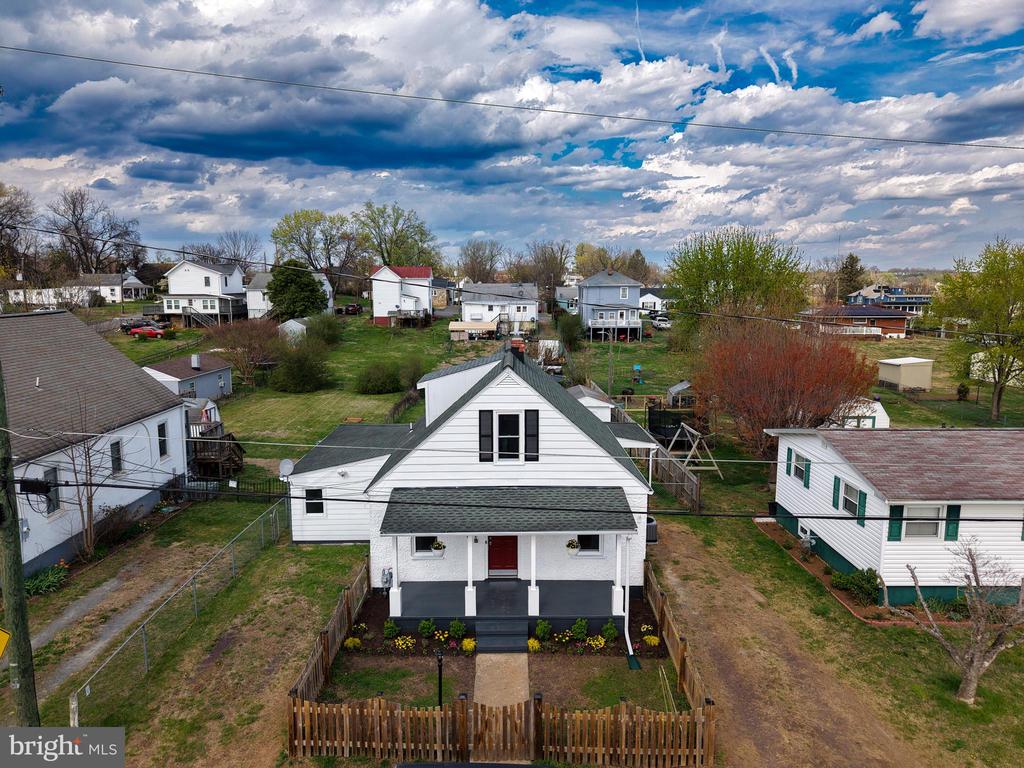 514 2ND STREET, CULPEPER, Virginia 22701, 3 Bedrooms Bedrooms, ,2 BathroomsBathrooms,Residential,514 2ND STREET,VACU2013192 MLS # VACU2013192