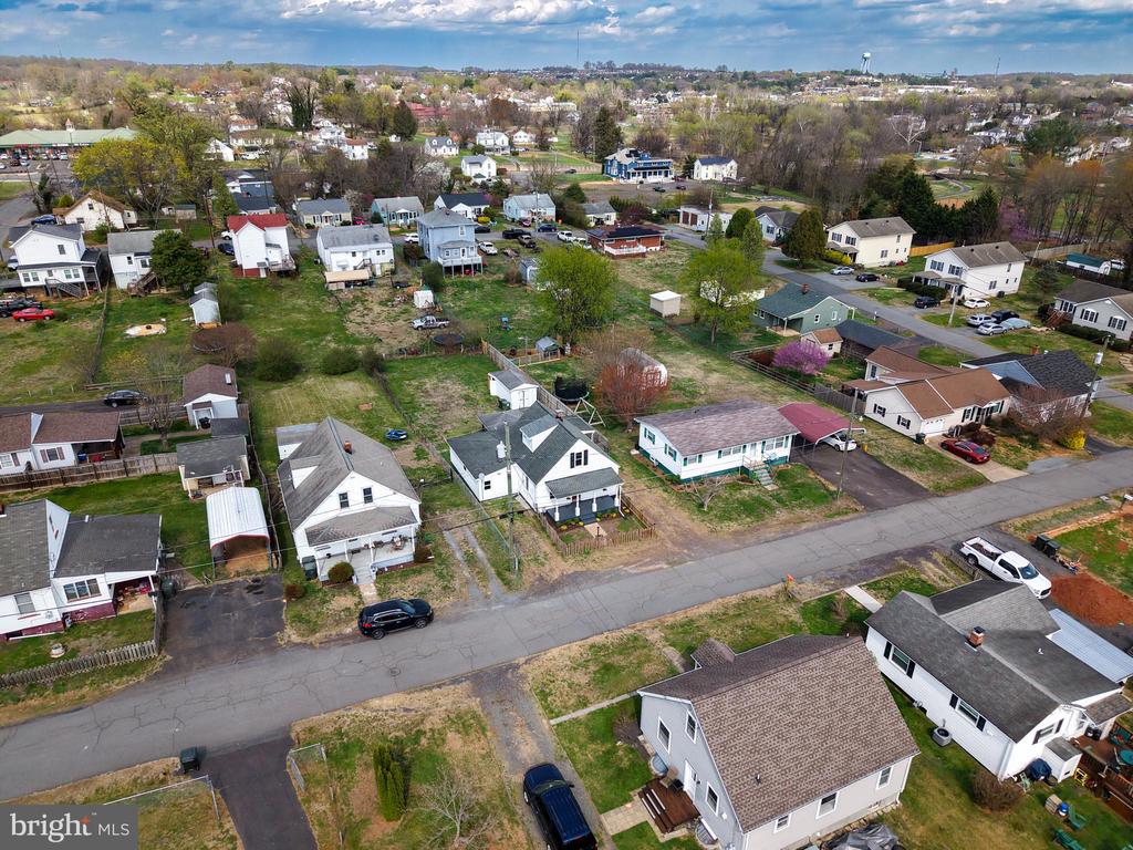 514 2ND STREET, CULPEPER, Virginia 22701, 3 Bedrooms Bedrooms, ,2 BathroomsBathrooms,Residential,514 2ND STREET,VACU2013192 MLS # VACU2013192