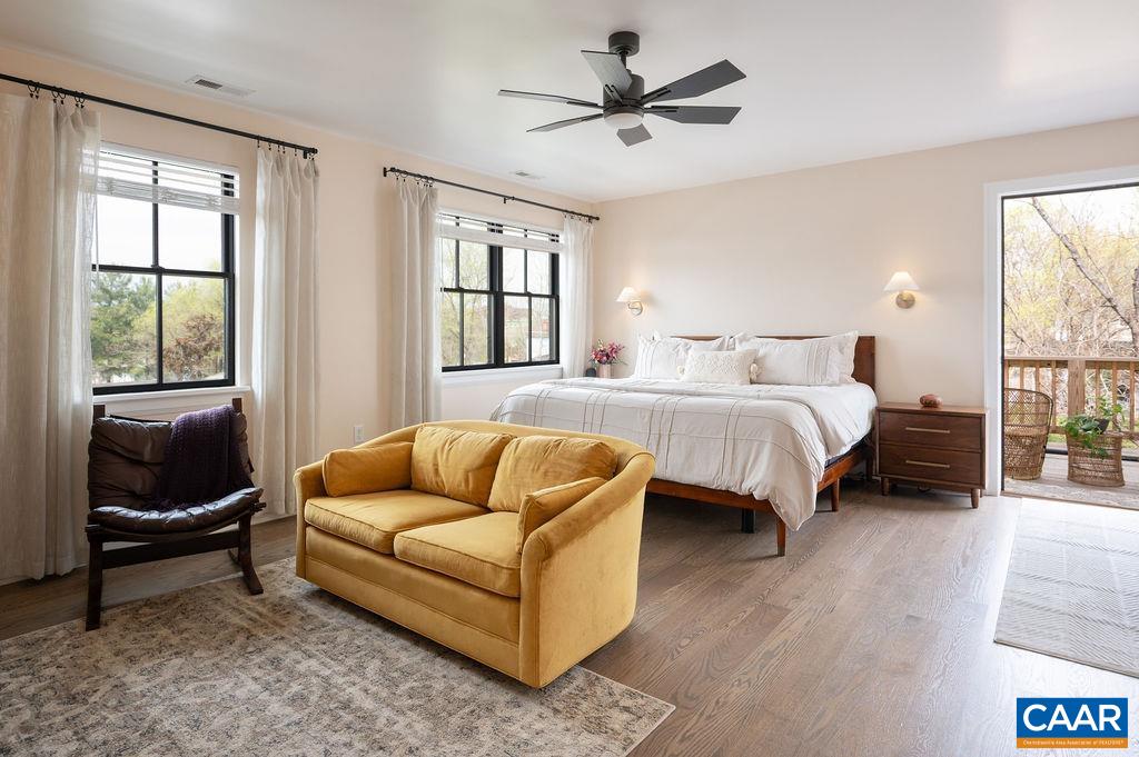 628 BLENHEIM AVE, CHARLOTTESVILLE, Virginia 22902, 4 Bedrooms Bedrooms, ,3 BathroomsBathrooms,Residential,628 BLENHEIM AVE,674992 MLS # 674992