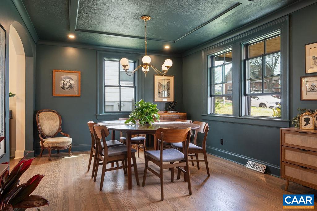 628 BLENHEIM AVE, CHARLOTTESVILLE, Virginia 22902, 4 Bedrooms Bedrooms, ,3 BathroomsBathrooms,Residential,628 BLENHEIM AVE,674992 MLS # 674992