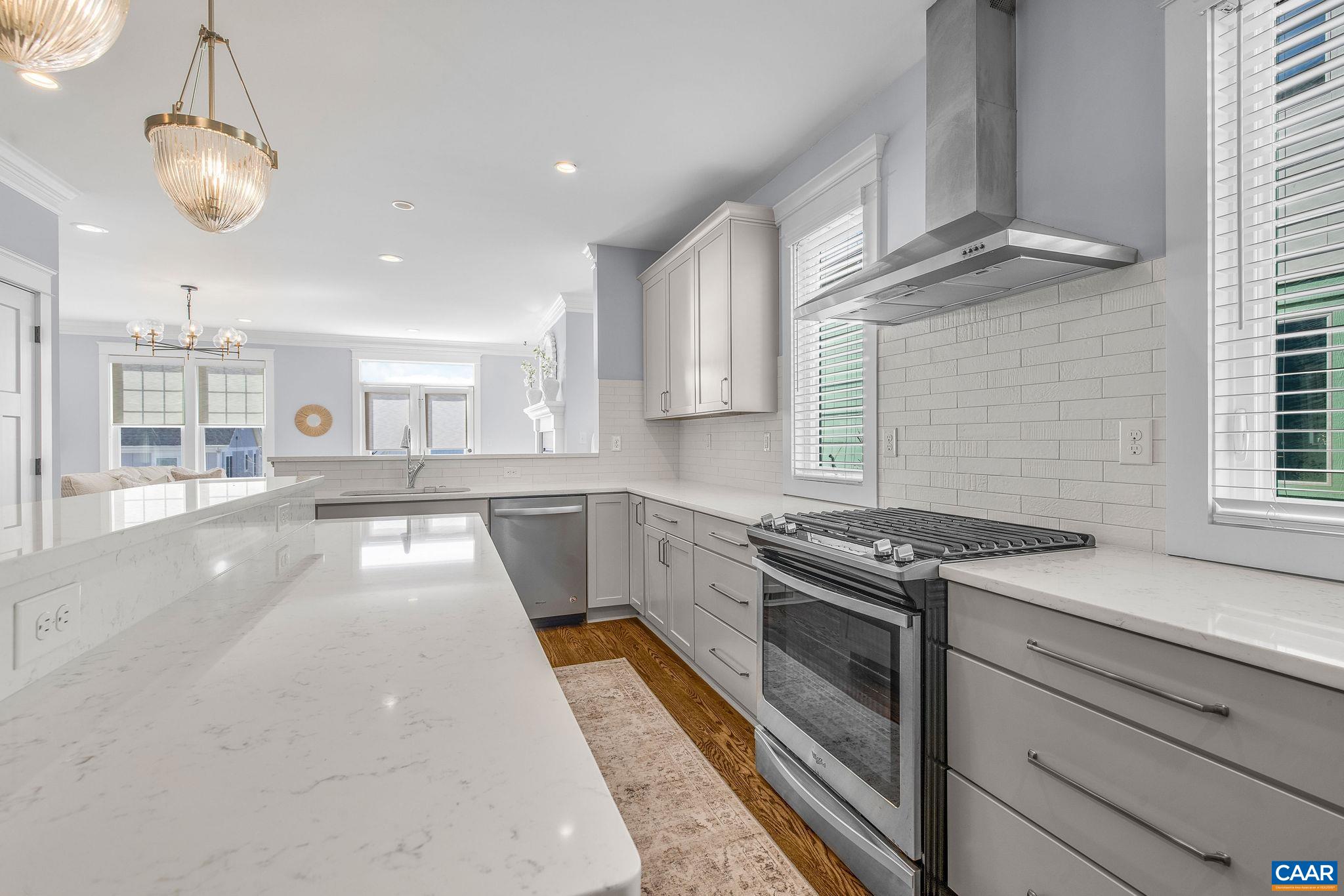 412 NICHOLSON ST, CHARLOTTESVILLE, Virginia 22902, 4 Bedrooms Bedrooms, ,3 BathroomsBathrooms,Residential,412 NICHOLSON ST,675014 MLS # 675014