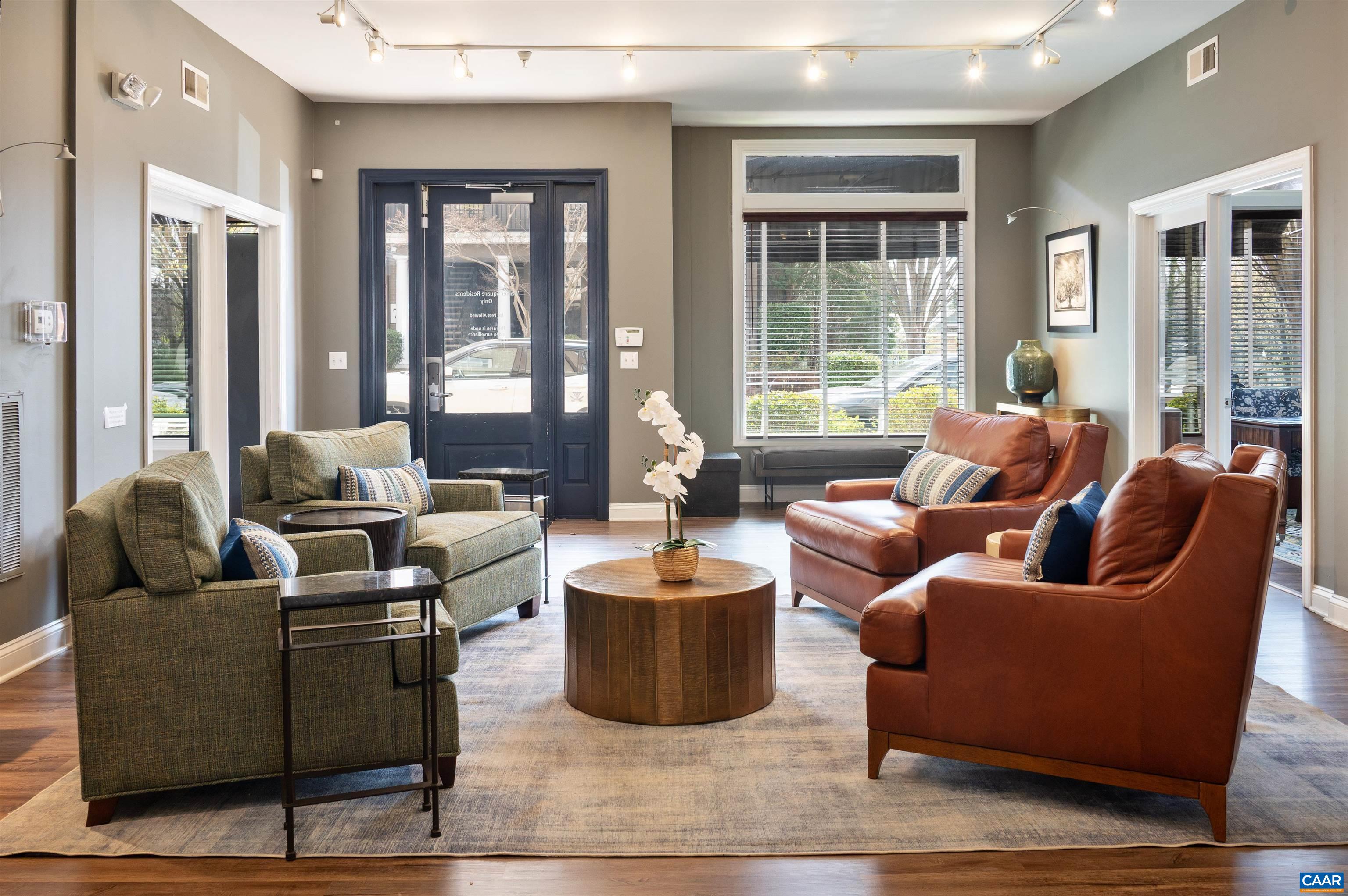 735 WALKER SQ, CHARLOTTESVILLE, Virginia 22903, 1 Bedroom Bedrooms, ,1 BathroomBathrooms,Residential,735 WALKER SQ,675206 MLS # 675206