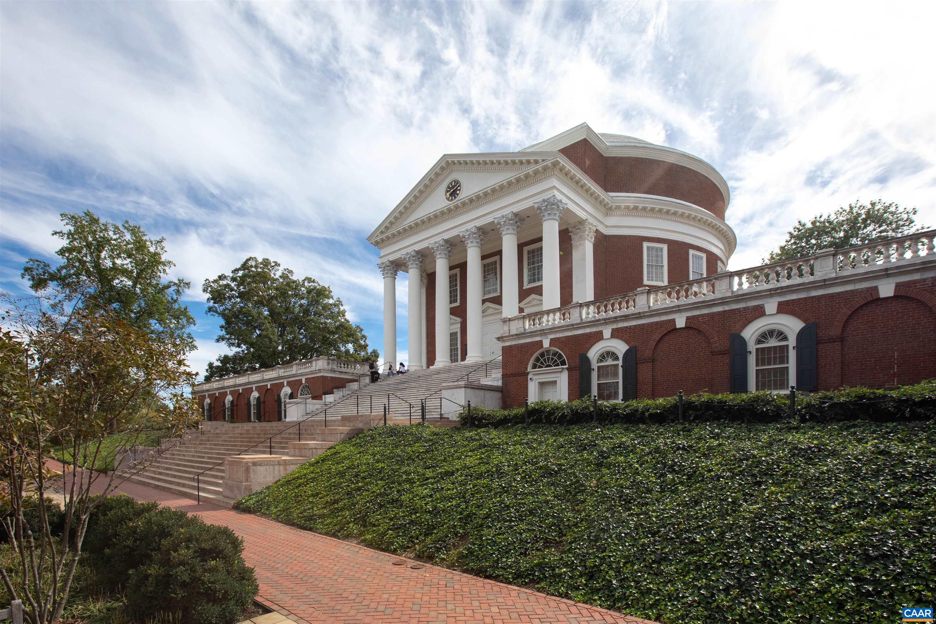 735 WALKER SQ, CHARLOTTESVILLE, Virginia 22903, 1 Bedroom Bedrooms, ,1 BathroomBathrooms,Residential,735 WALKER SQ,675206 MLS # 675206