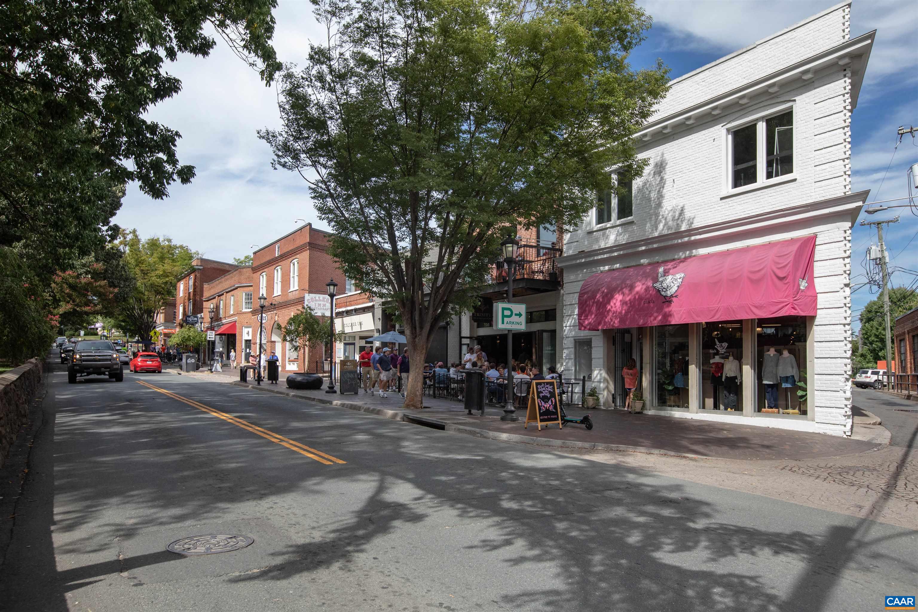 735 WALKER SQ, CHARLOTTESVILLE, Virginia 22903, 1 Bedroom Bedrooms, ,1 BathroomBathrooms,Residential,735 WALKER SQ,675206 MLS # 675206