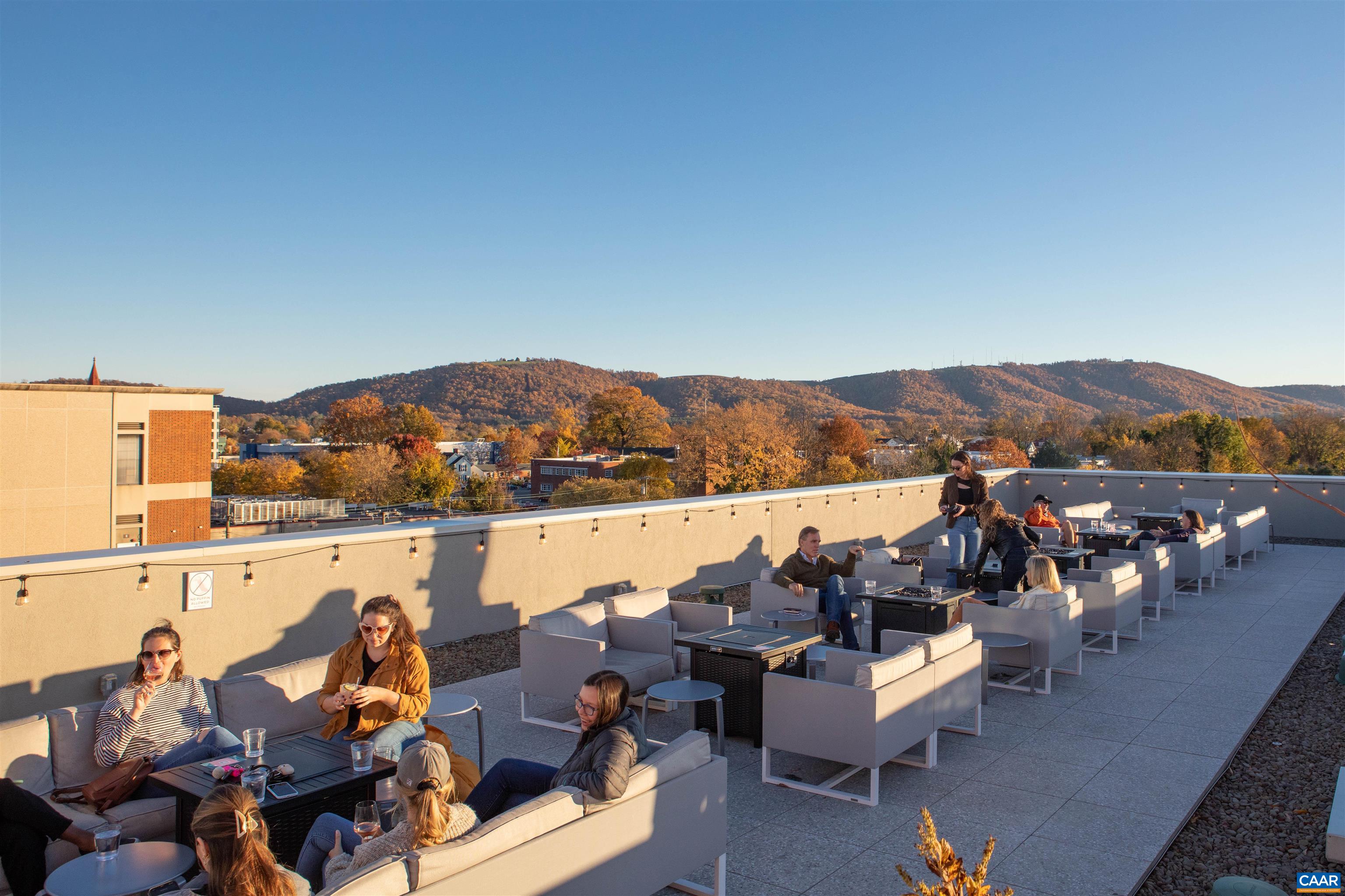 735 WALKER SQ, CHARLOTTESVILLE, Virginia 22903, 1 Bedroom Bedrooms, ,1 BathroomBathrooms,Residential,735 WALKER SQ,675206 MLS # 675206