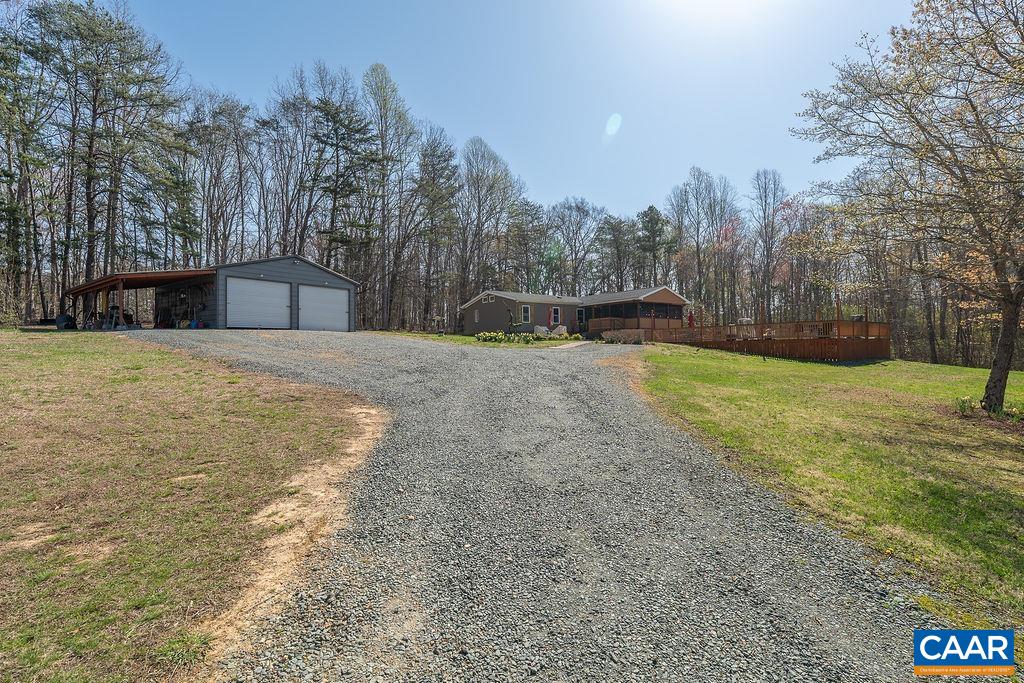 7234 THREE NOTCH RD, LOUISA, Virginia 23093, 4 Bedrooms Bedrooms, ,2 BathroomsBathrooms,Residential,7234 THREE NOTCH RD,675244 MLS # 675244