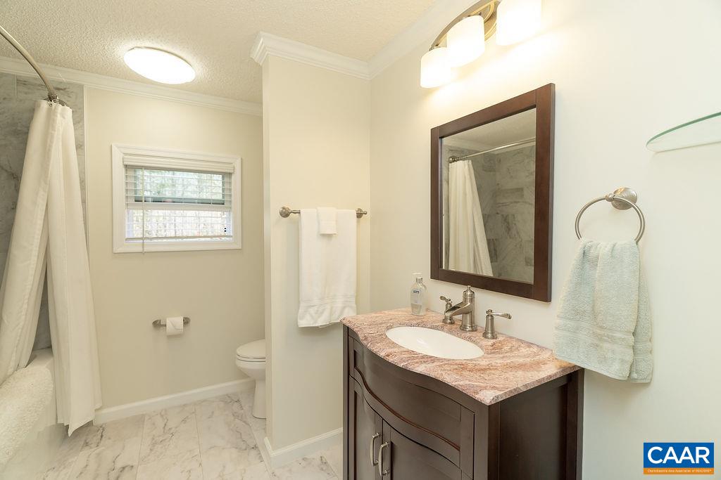 7234 THREE NOTCH RD, LOUISA, Virginia 23093, 4 Bedrooms Bedrooms, ,2 BathroomsBathrooms,Residential,7234 THREE NOTCH RD,675244 MLS # 675244