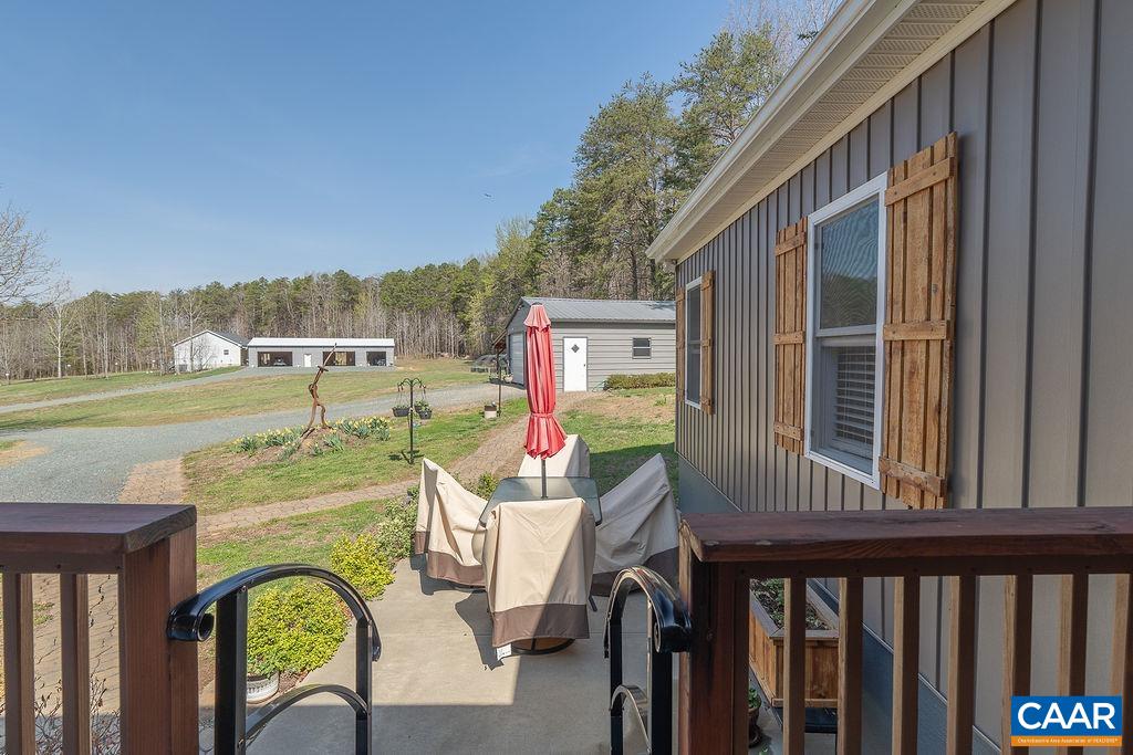 7234 THREE NOTCH RD, LOUISA, Virginia 23093, 4 Bedrooms Bedrooms, ,2 BathroomsBathrooms,Residential,7234 THREE NOTCH RD,675244 MLS # 675244