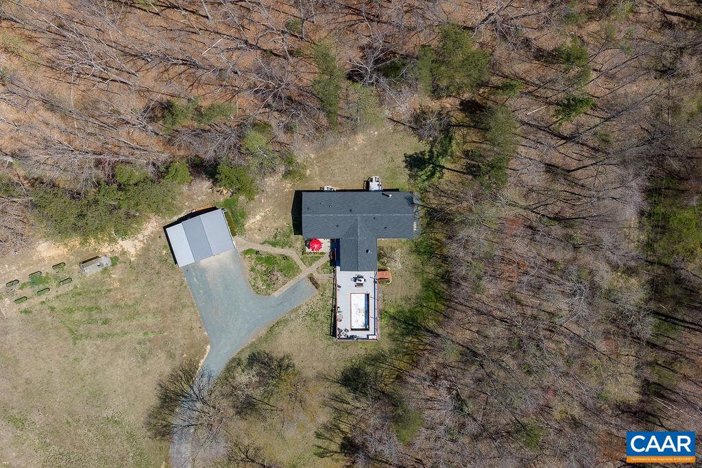 7234 THREE NOTCH RD, LOUISA, Virginia 23093, 4 Bedrooms Bedrooms, ,2 BathroomsBathrooms,Residential,7234 THREE NOTCH RD,675244 MLS # 675244