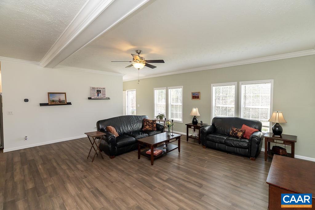 7246 THREE NOTCH RD, LOUISA, Virginia 23093, 3 Bedrooms Bedrooms, ,2 BathroomsBathrooms,Residential,7246 THREE NOTCH RD,675249 MLS # 675249