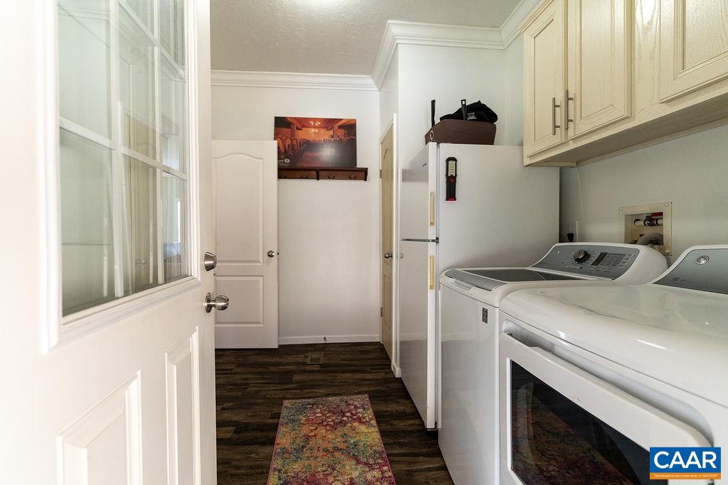 7246 THREE NOTCH RD, LOUISA, Virginia 23093, 3 Bedrooms Bedrooms, ,2 BathroomsBathrooms,Residential,7246 THREE NOTCH RD,675249 MLS # 675249