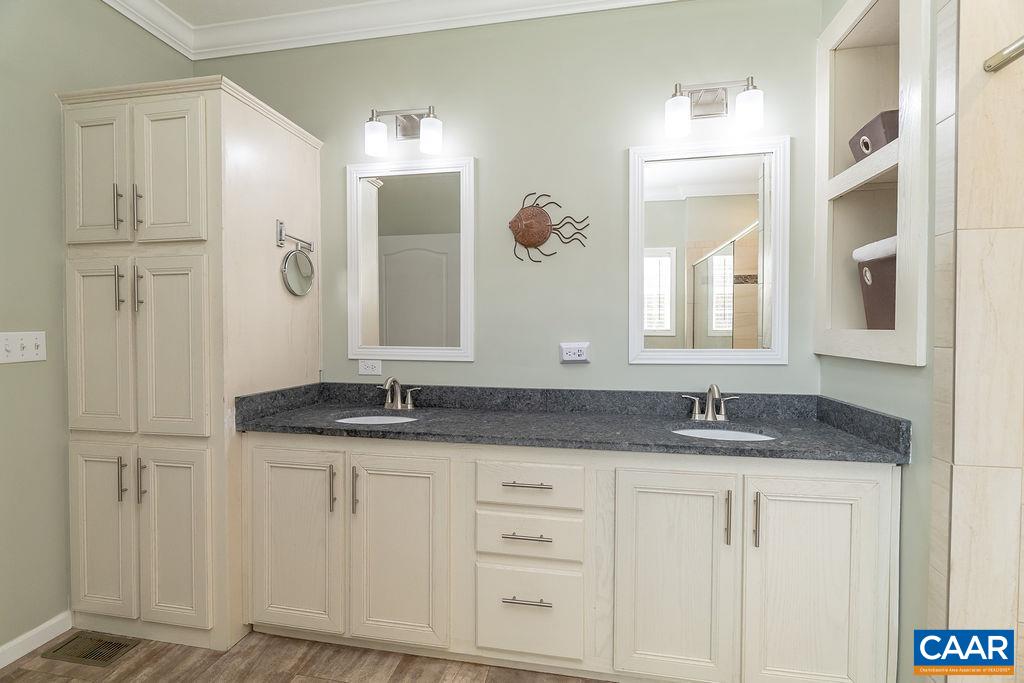 7246 THREE NOTCH RD, LOUISA, Virginia 23093, 3 Bedrooms Bedrooms, ,2 BathroomsBathrooms,Residential,7246 THREE NOTCH RD,675249 MLS # 675249