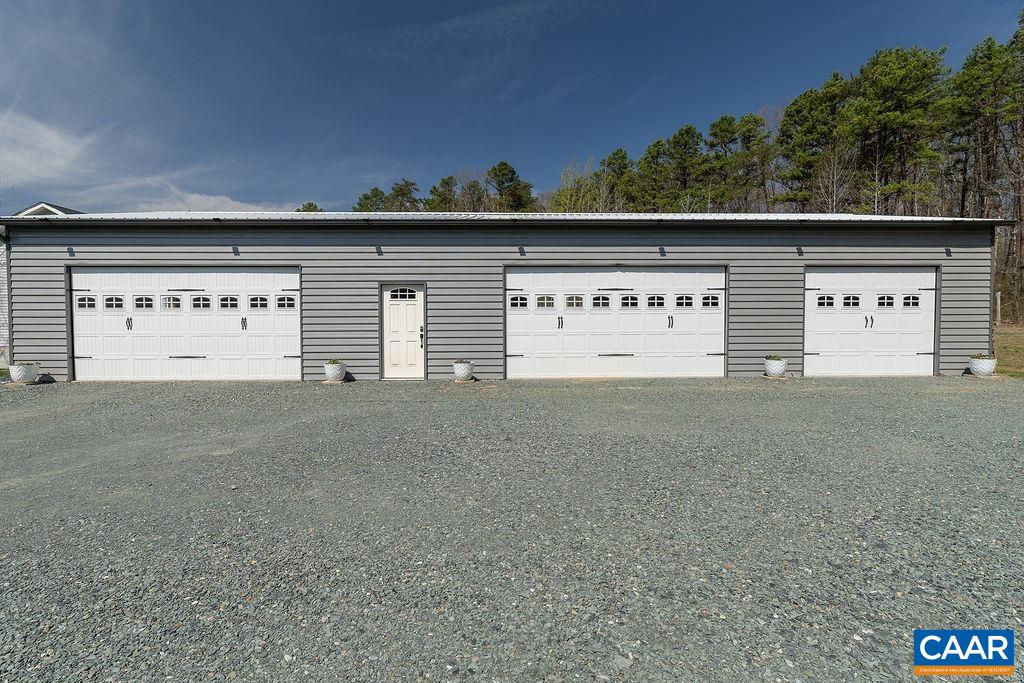 7246 THREE NOTCH RD, LOUISA, Virginia 23093, 3 Bedrooms Bedrooms, ,2 BathroomsBathrooms,Residential,7246 THREE NOTCH RD,675249 MLS # 675249