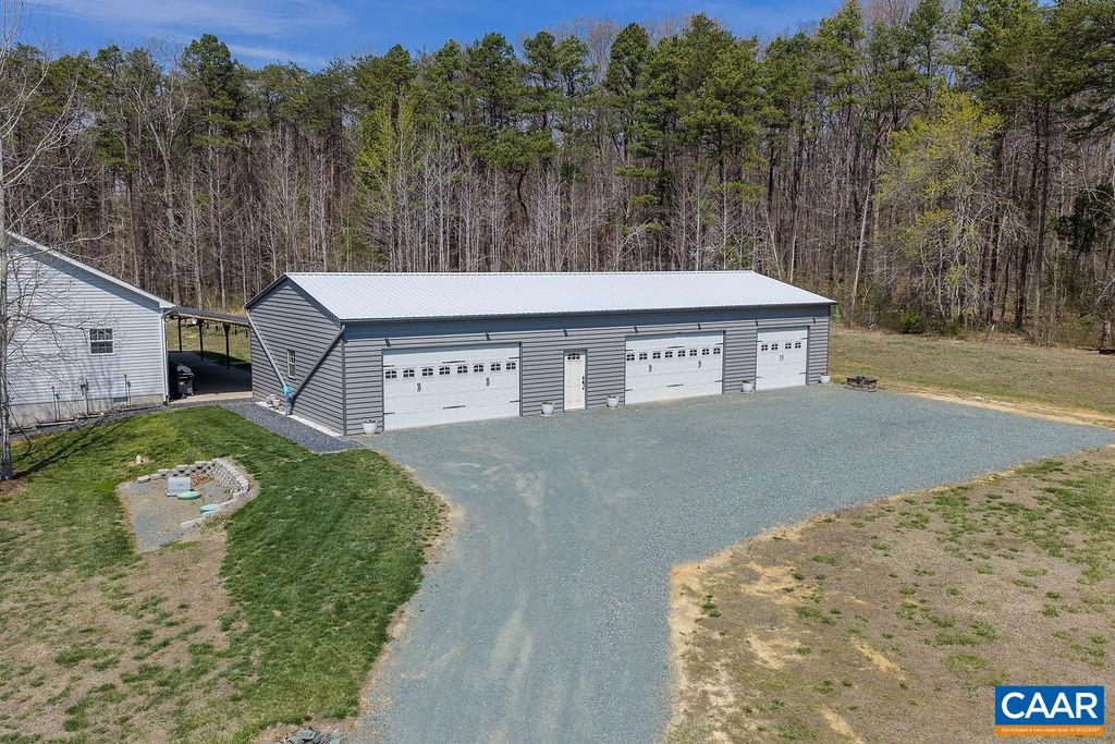 7246 THREE NOTCH RD, LOUISA, Virginia 23093, 3 Bedrooms Bedrooms, ,2 BathroomsBathrooms,Residential,7246 THREE NOTCH RD,675249 MLS # 675249