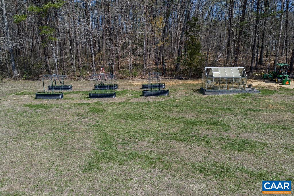 7246 THREE NOTCH RD, LOUISA, Virginia 23093, 3 Bedrooms Bedrooms, ,2 BathroomsBathrooms,Residential,7246 THREE NOTCH RD,675249 MLS # 675249