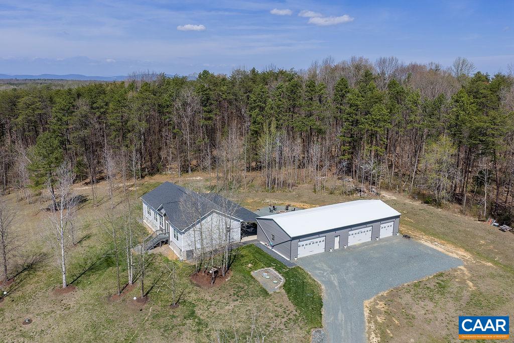 7246 THREE NOTCH RD, LOUISA, Virginia 23093, 3 Bedrooms Bedrooms, ,2 BathroomsBathrooms,Residential,7246 THREE NOTCH RD,675249 MLS # 675249