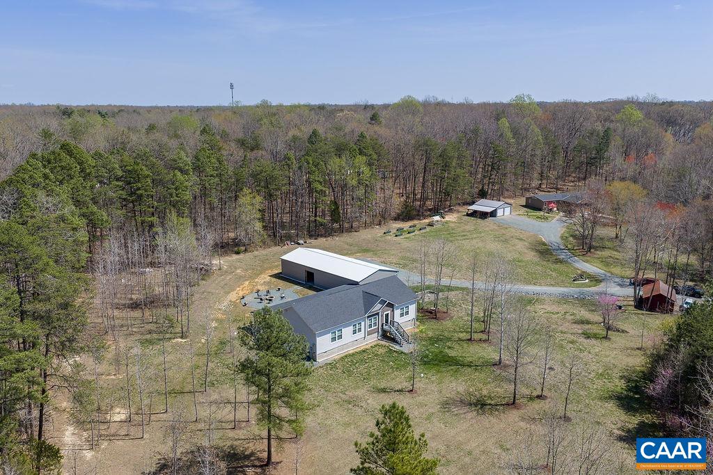 7246 THREE NOTCH RD, LOUISA, Virginia 23093, 3 Bedrooms Bedrooms, ,2 BathroomsBathrooms,Residential,7246 THREE NOTCH RD,675249 MLS # 675249