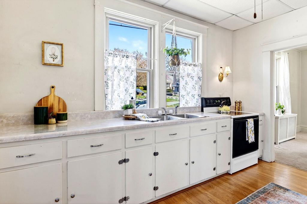 826 SELMA BLVD, STAUNTON, Virginia 24401, 3 Bedrooms Bedrooms, ,1 BathroomBathrooms,Residential,826 SELMA BLVD,675251 MLS # 675251