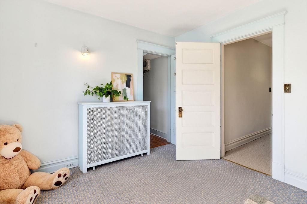 826 SELMA BLVD, STAUNTON, Virginia 24401, 3 Bedrooms Bedrooms, ,1 BathroomBathrooms,Residential,826 SELMA BLVD,675251 MLS # 675251