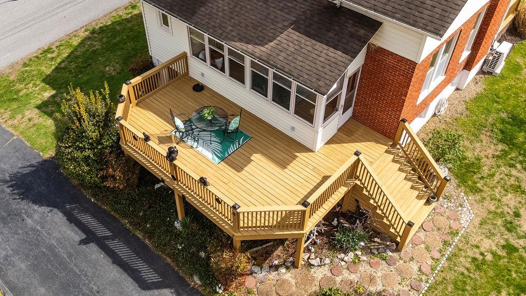 826 SELMA BLVD, STAUNTON, Virginia 24401, 3 Bedrooms Bedrooms, ,1 BathroomBathrooms,Residential,826 SELMA BLVD,675251 MLS # 675251