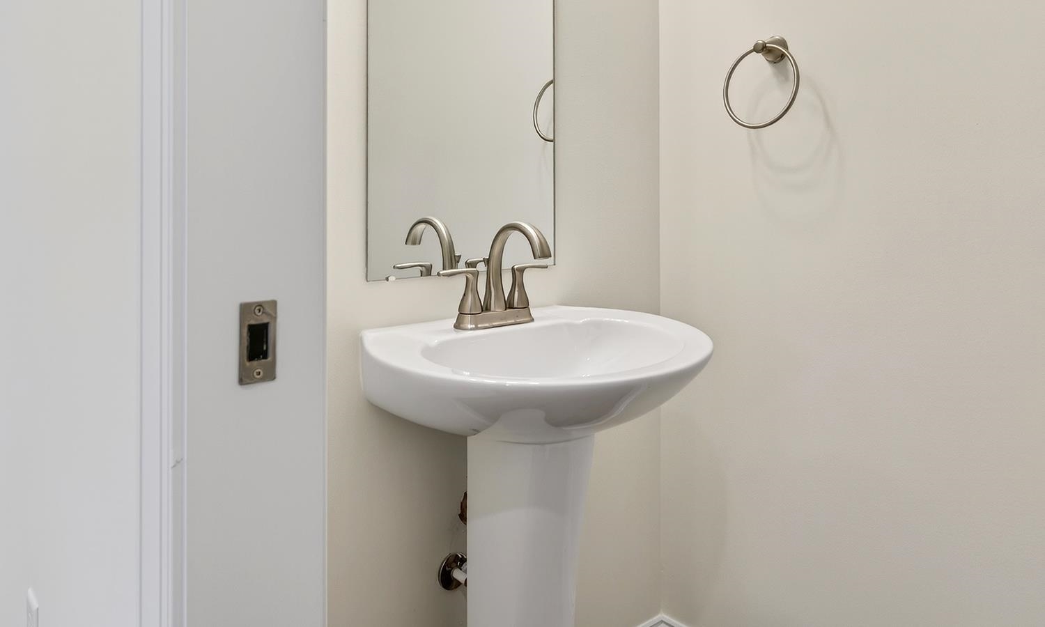 1700 A ST, WAYNESBORO, Virginia 22980, 3 Bedrooms Bedrooms, ,2 BathroomsBathrooms,Residential,1700 A ST,675252 MLS # 675252