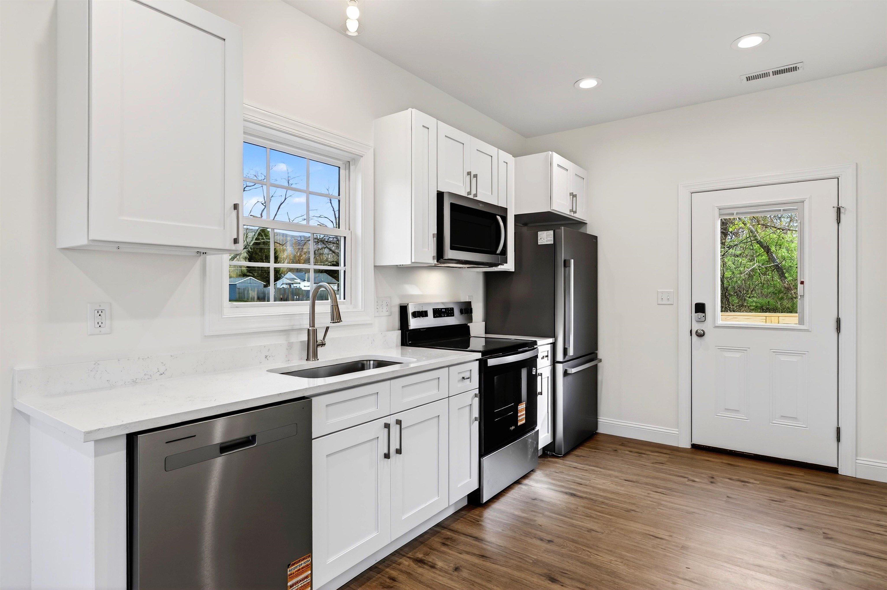 1700 A ST, WAYNESBORO, Virginia 22980, 3 Bedrooms Bedrooms, ,2 BathroomsBathrooms,Residential,1700 A ST,675252 MLS # 675252