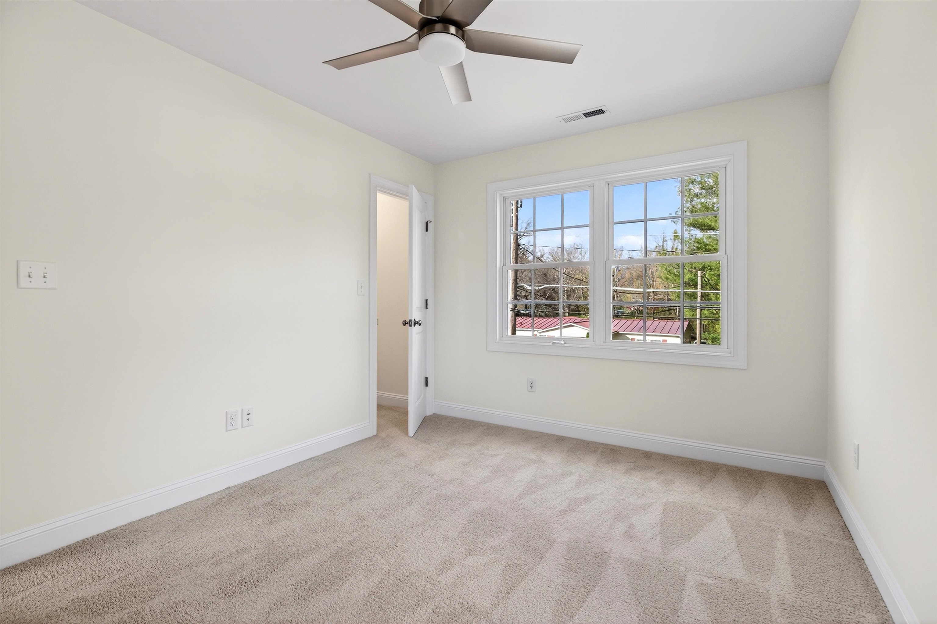 1700 A ST, WAYNESBORO, Virginia 22980, 3 Bedrooms Bedrooms, ,2 BathroomsBathrooms,Residential,1700 A ST,675252 MLS # 675252