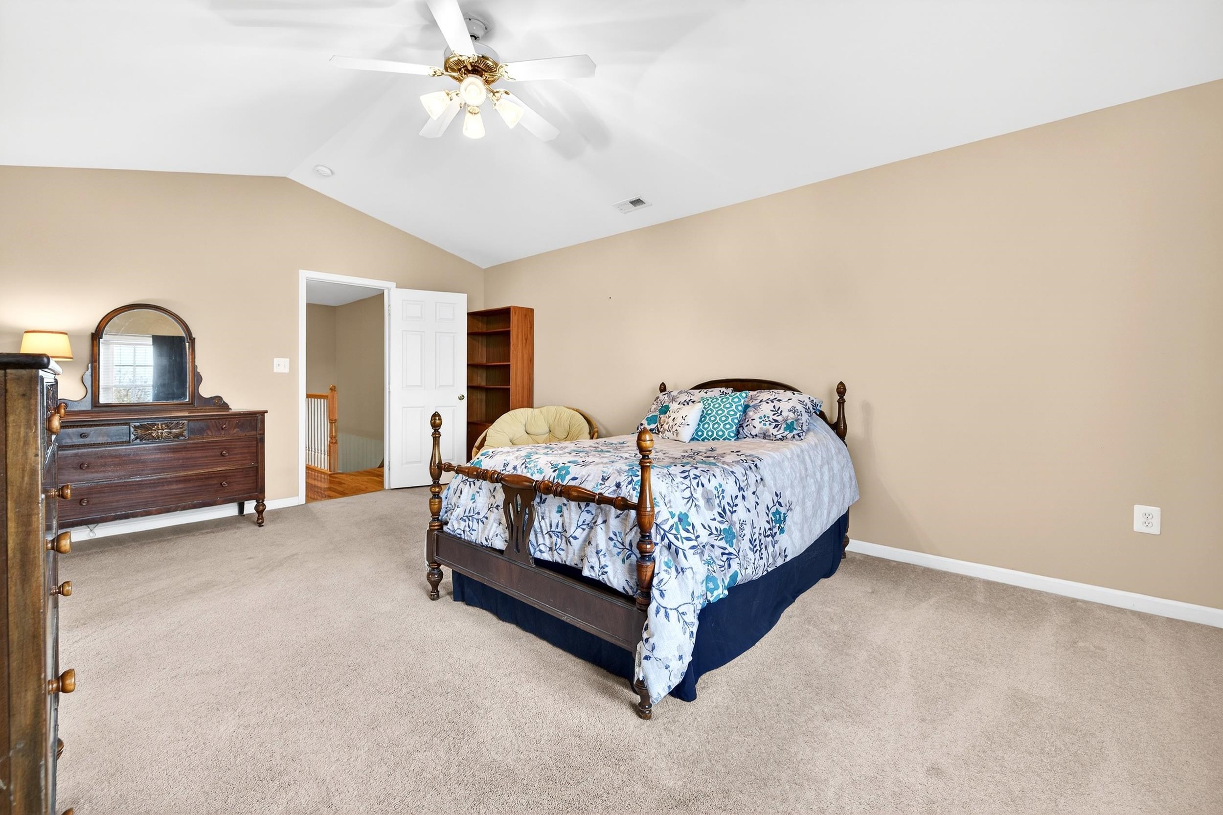 355 HOOVER RD, WOODSTOCK, Virginia 22664, 3 Bedrooms Bedrooms, ,2 BathroomsBathrooms,Residential,355 HOOVER RD,675256 MLS # 675256