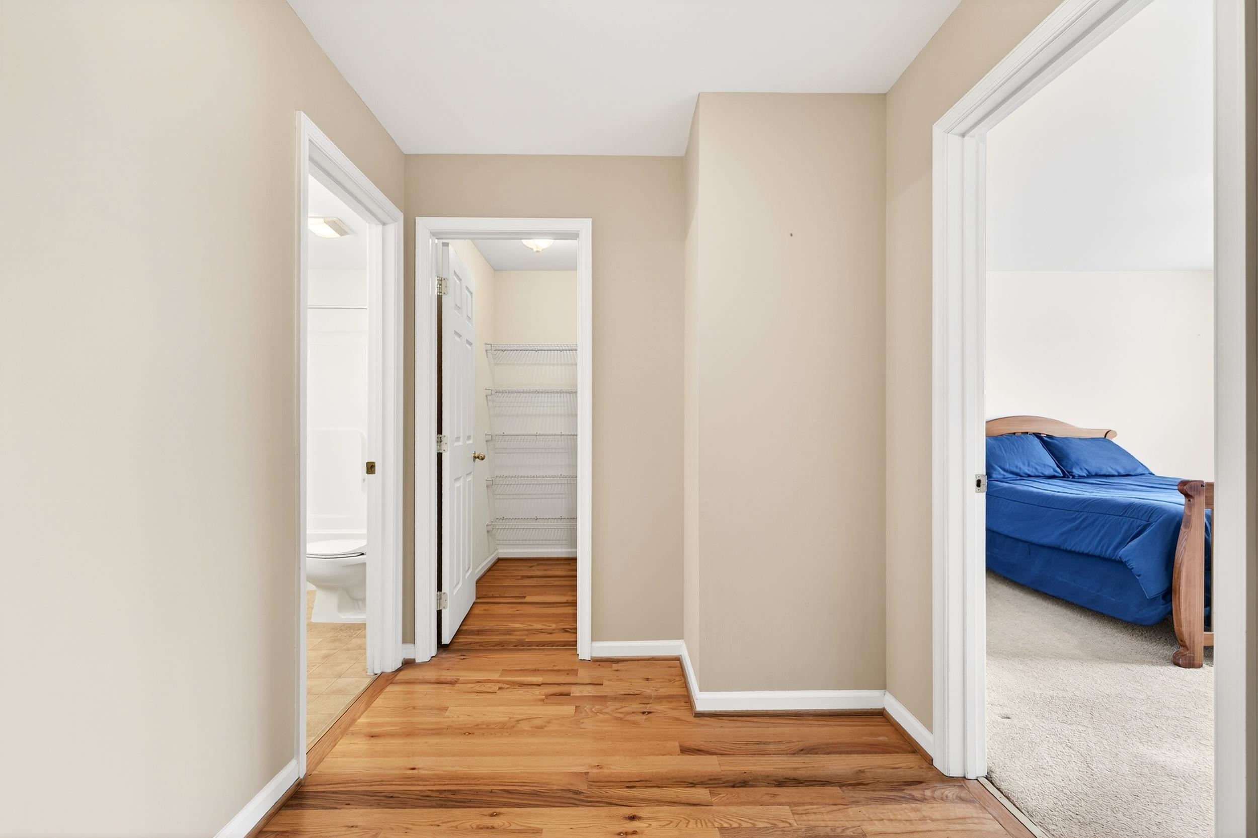 355 HOOVER RD, WOODSTOCK, Virginia 22664, 3 Bedrooms Bedrooms, ,2 BathroomsBathrooms,Residential,355 HOOVER RD,675256 MLS # 675256