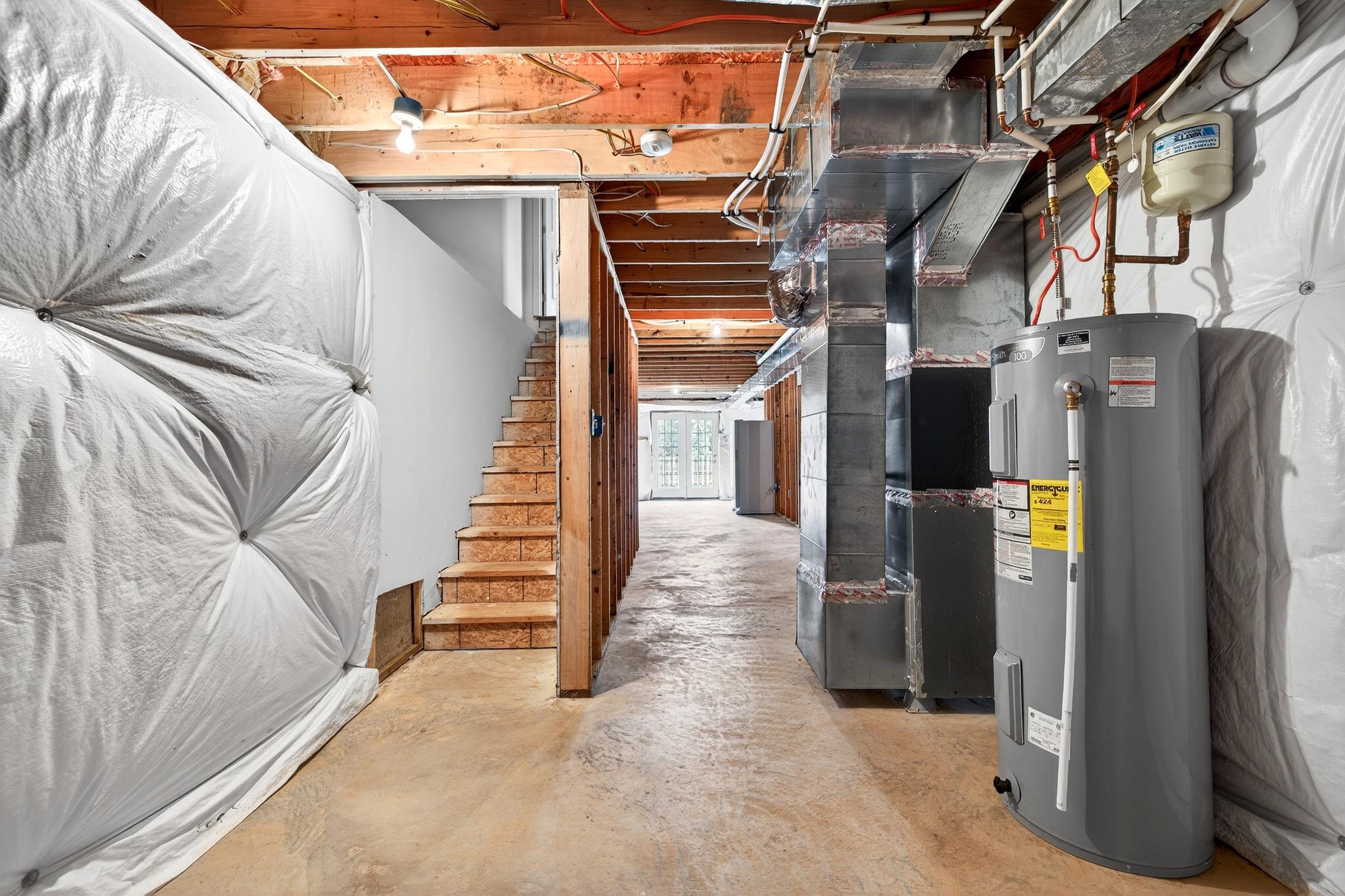 355 HOOVER RD, WOODSTOCK, Virginia 22664, 3 Bedrooms Bedrooms, ,2 BathroomsBathrooms,Residential,355 HOOVER RD,675256 MLS # 675256