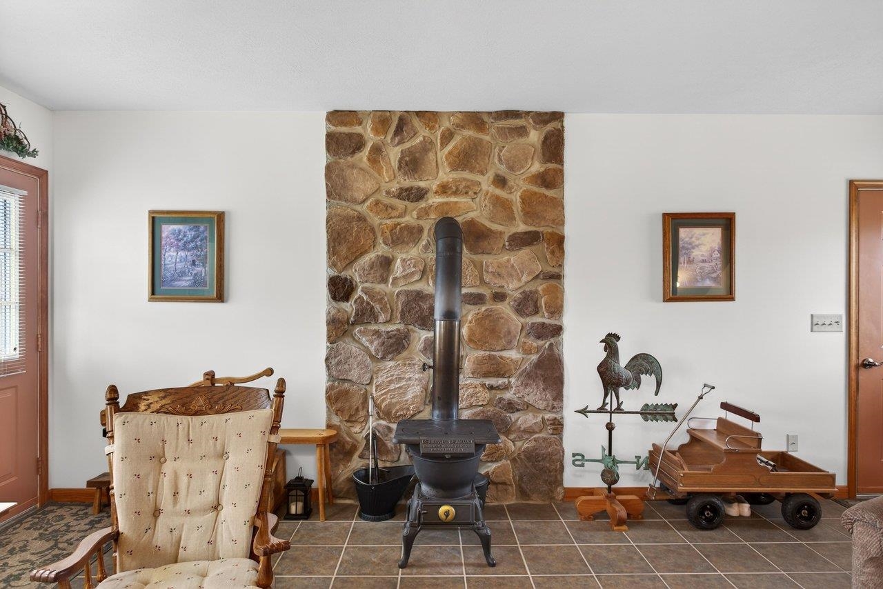 1098 PATTERSON MILL RD, GROTTOES, Virginia 24441, 3 Bedrooms Bedrooms, ,1 BathroomBathrooms,Residential,1098 PATTERSON MILL RD,675258 MLS # 675258