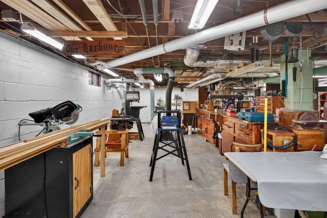 1098 PATTERSON MILL RD, GROTTOES, Virginia 24441, 3 Bedrooms Bedrooms, ,1 BathroomBathrooms,Residential,1098 PATTERSON MILL RD,675258 MLS # 675258