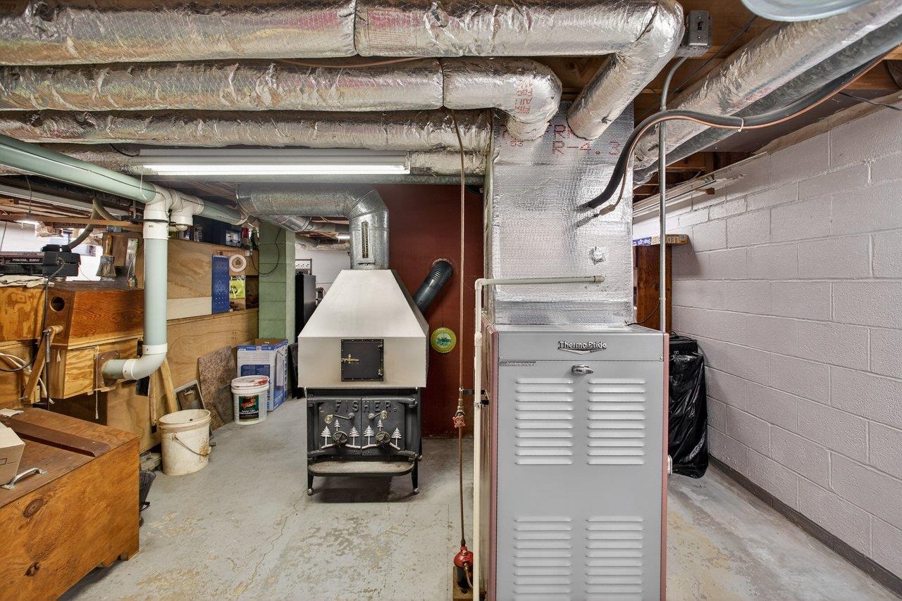 1098 PATTERSON MILL RD, GROTTOES, Virginia 24441, 3 Bedrooms Bedrooms, ,1 BathroomBathrooms,Residential,1098 PATTERSON MILL RD,675258 MLS # 675258