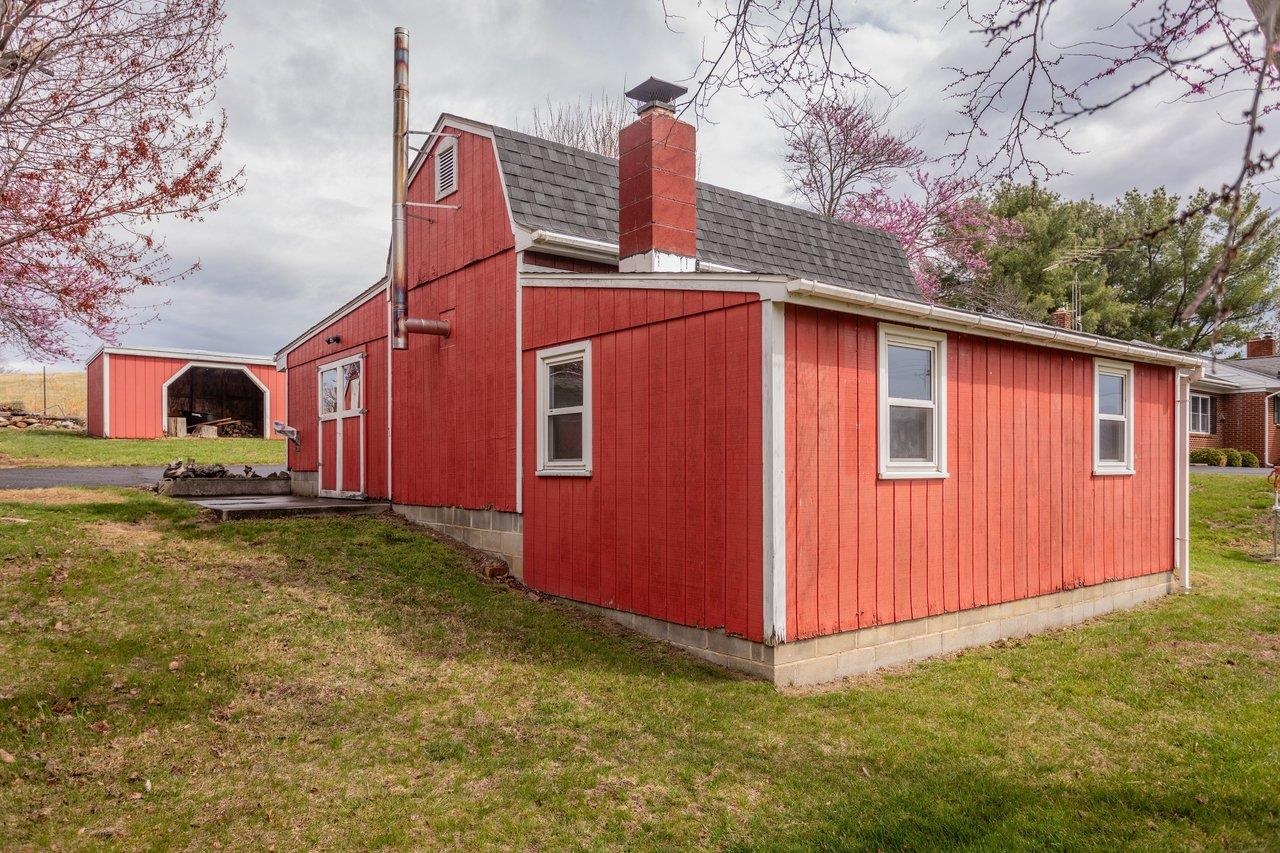 1098 PATTERSON MILL RD, GROTTOES, Virginia 24441, 3 Bedrooms Bedrooms, ,1 BathroomBathrooms,Residential,1098 PATTERSON MILL RD,675258 MLS # 675258