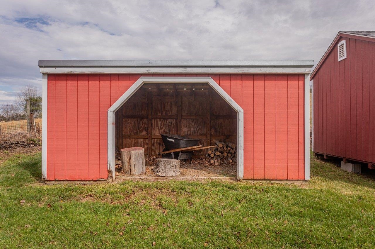 1098 PATTERSON MILL RD, GROTTOES, Virginia 24441, 3 Bedrooms Bedrooms, ,1 BathroomBathrooms,Residential,1098 PATTERSON MILL RD,675258 MLS # 675258