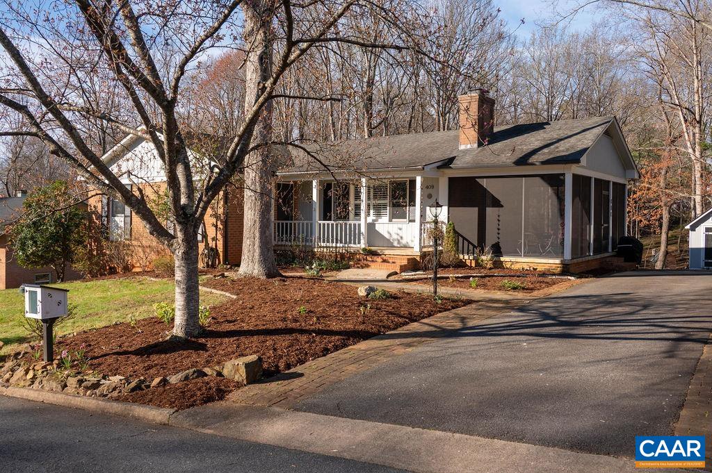409 WESTMORELAND CT, CHARLOTTESVILLE, Virginia 22901, 4 Bedrooms Bedrooms, ,3 BathroomsBathrooms,Residential,409 WESTMORELAND CT,675259 MLS # 675259