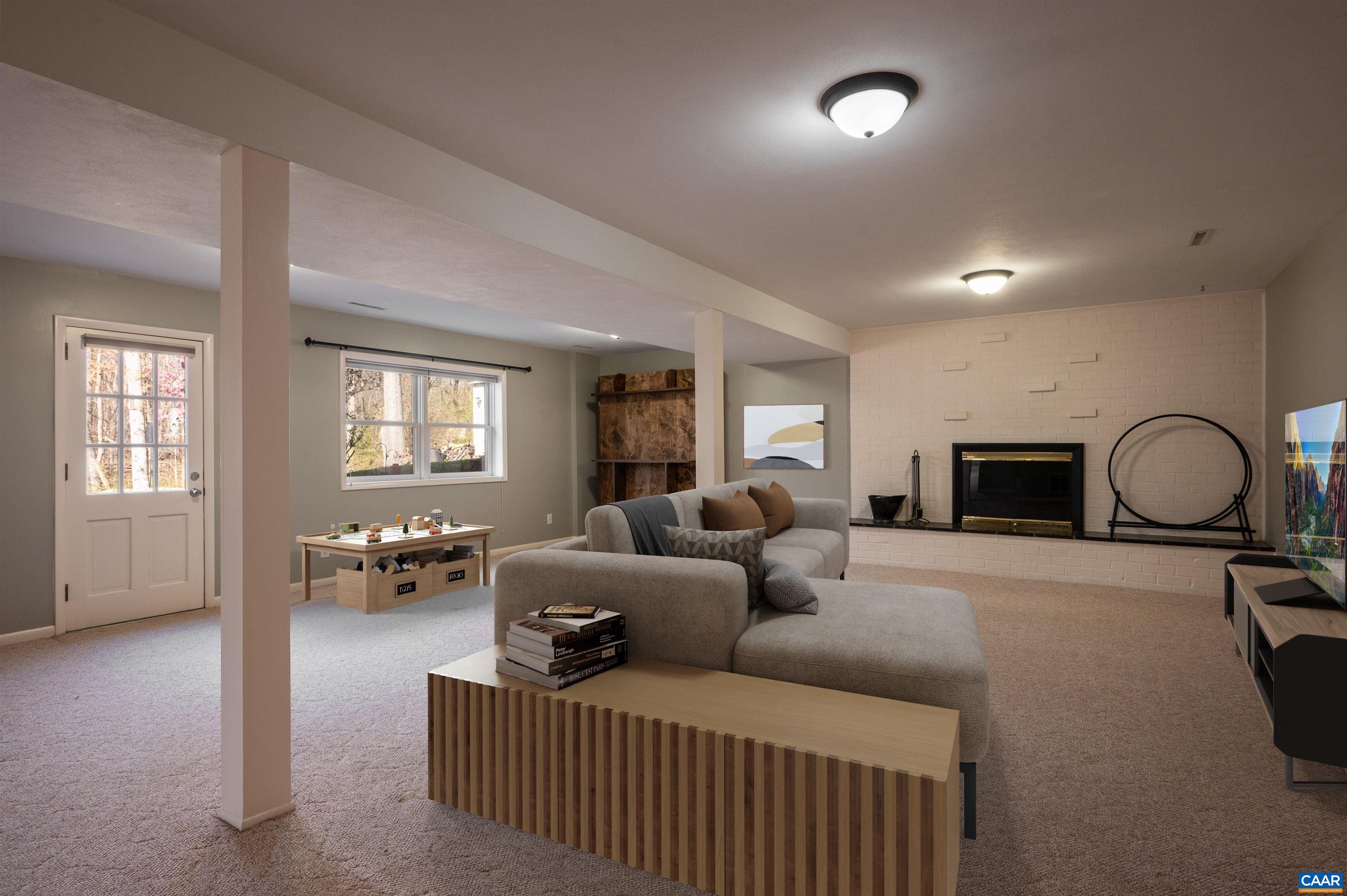 409 WESTMORELAND CT, CHARLOTTESVILLE, Virginia 22901, 4 Bedrooms Bedrooms, ,3 BathroomsBathrooms,Residential,409 WESTMORELAND CT,675259 MLS # 675259