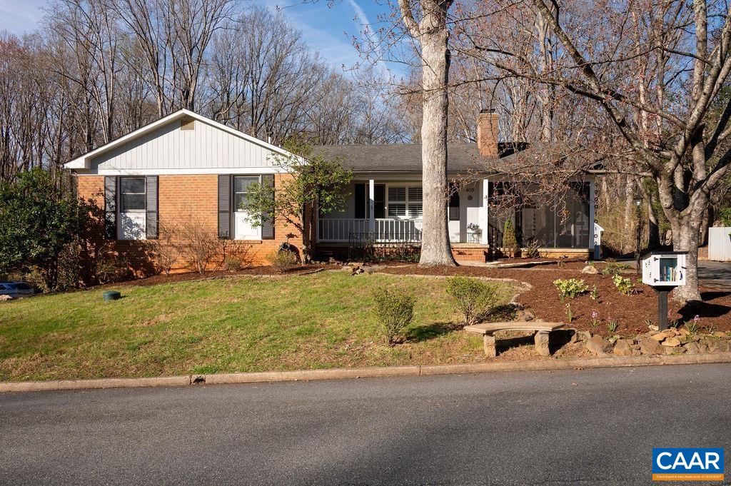 409 WESTMORELAND CT, CHARLOTTESVILLE, Virginia 22901, 4 Bedrooms Bedrooms, ,3 BathroomsBathrooms,Residential,409 WESTMORELAND CT,675259 MLS # 675259