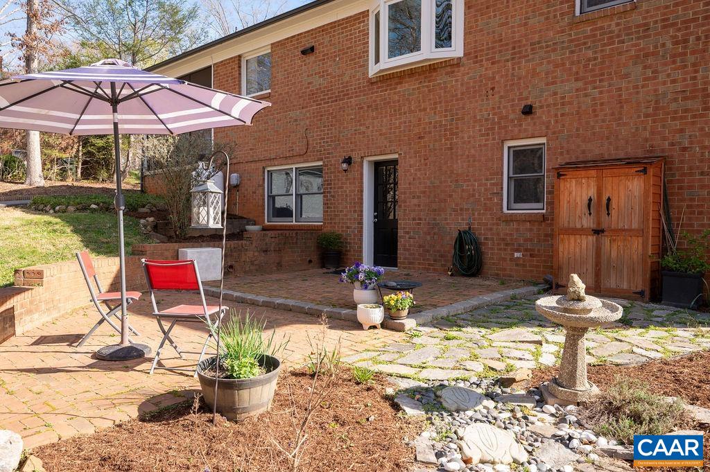 409 WESTMORELAND CT, CHARLOTTESVILLE, Virginia 22901, 4 Bedrooms Bedrooms, ,3 BathroomsBathrooms,Residential,409 WESTMORELAND CT,675259 MLS # 675259