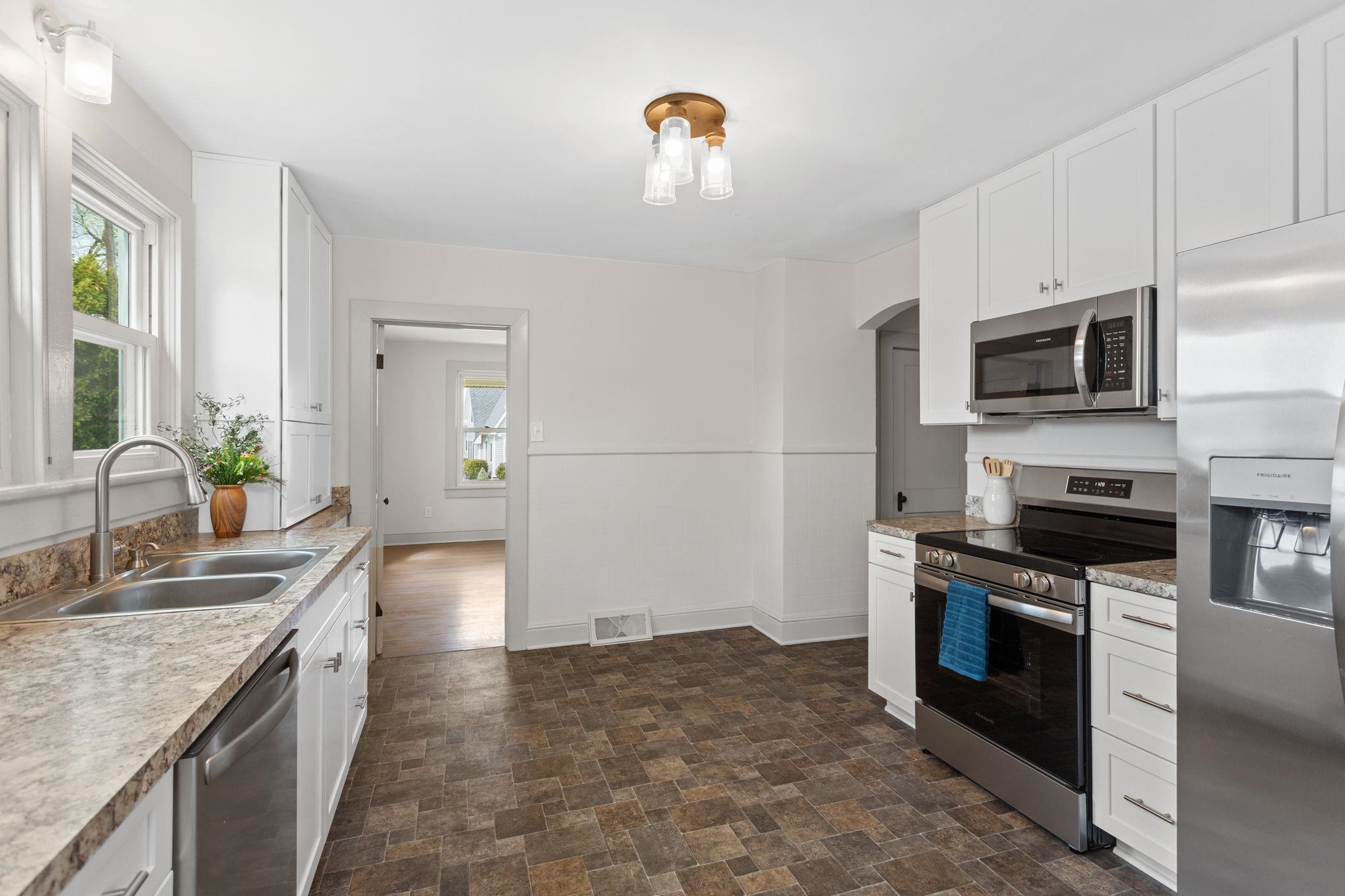 12204 DAPHNA RD, BROADWAY, Virginia 22815, 3 Bedrooms Bedrooms, ,2 BathroomsBathrooms,Residential,12204 DAPHNA RD,675266 MLS # 675266