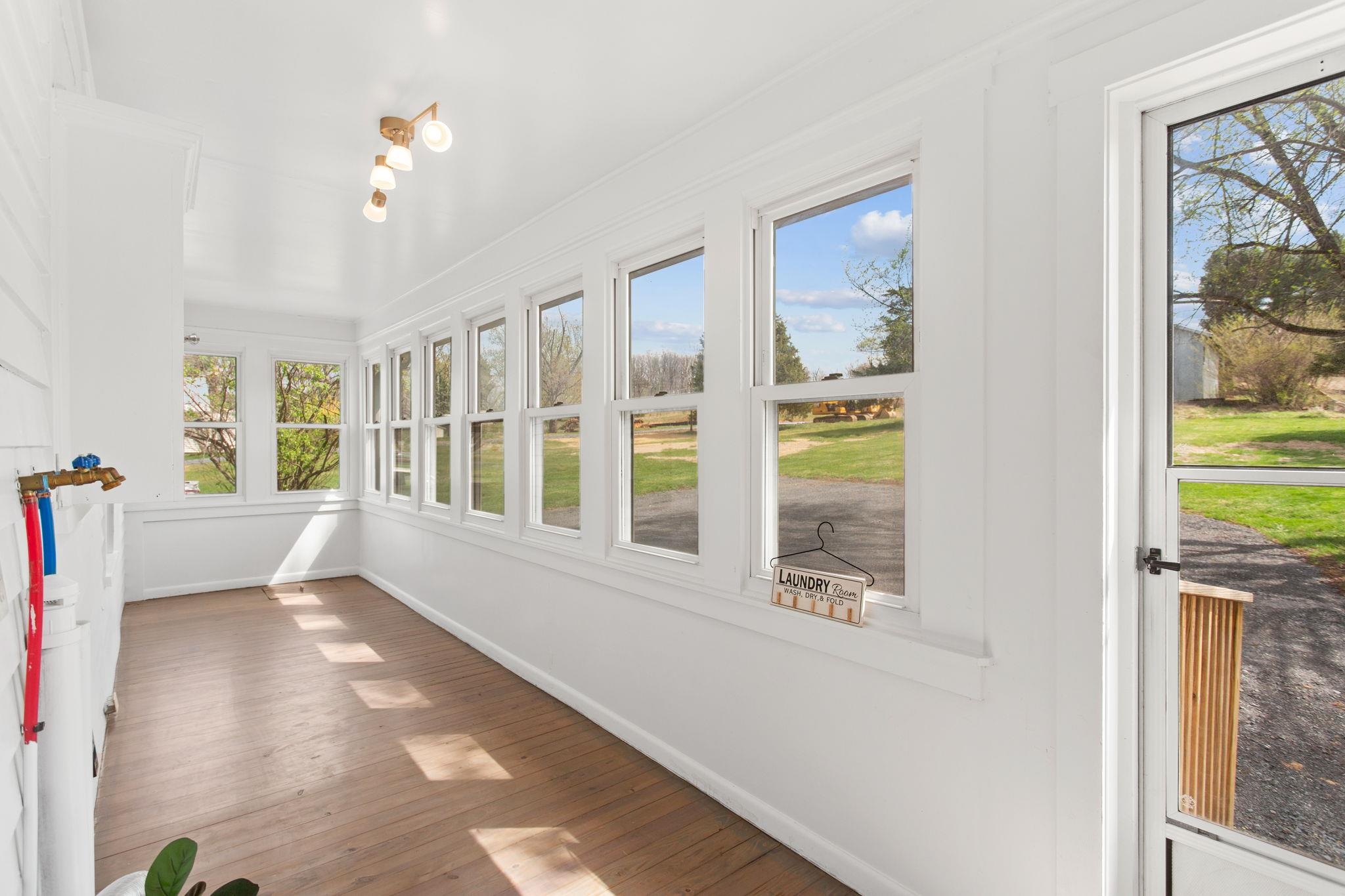 12204 DAPHNA RD, BROADWAY, Virginia 22815, 3 Bedrooms Bedrooms, ,2 BathroomsBathrooms,Residential,12204 DAPHNA RD,675266 MLS # 675266