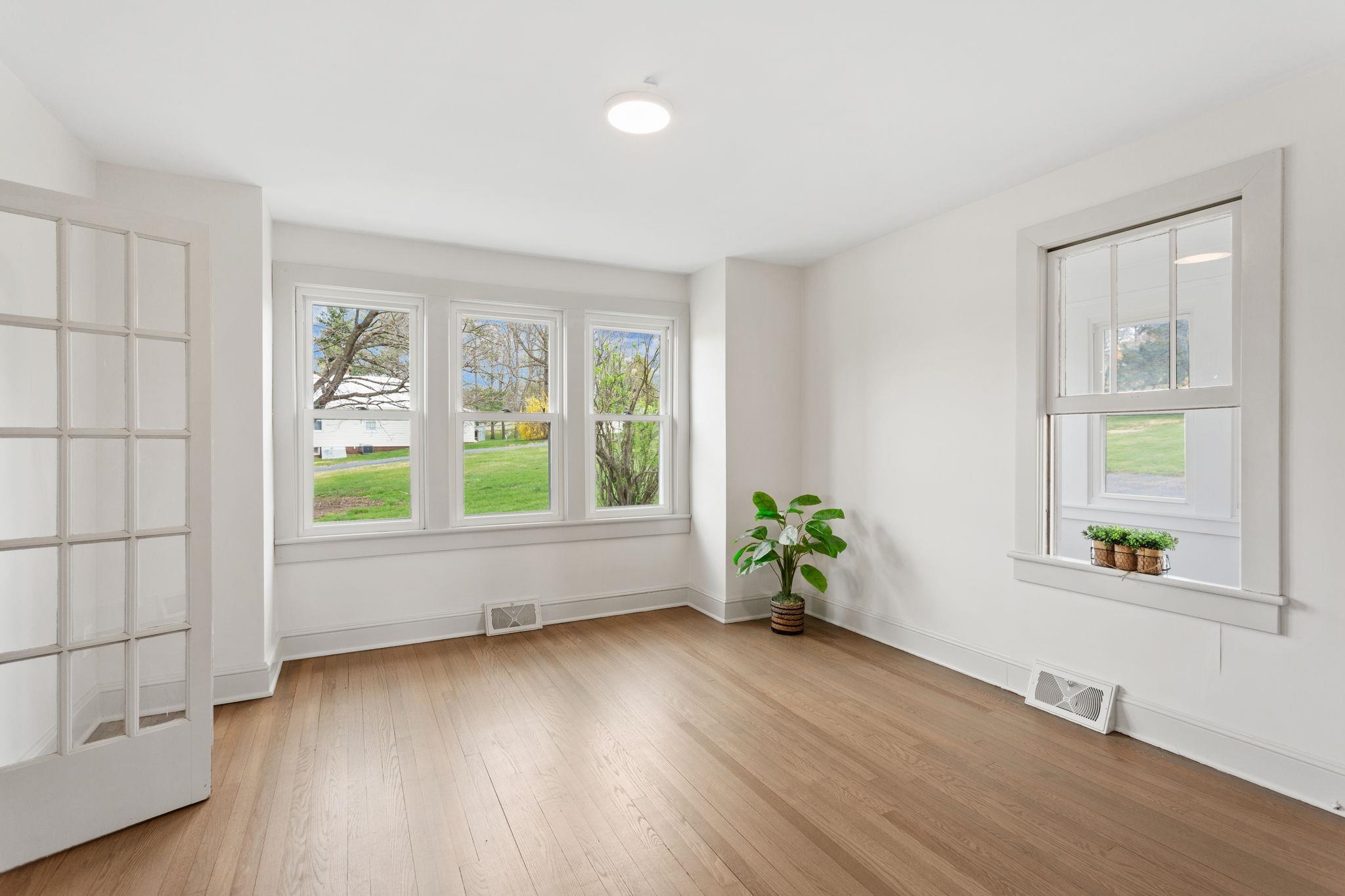 12204 DAPHNA RD, BROADWAY, Virginia 22815, 3 Bedrooms Bedrooms, ,2 BathroomsBathrooms,Residential,12204 DAPHNA RD,675266 MLS # 675266