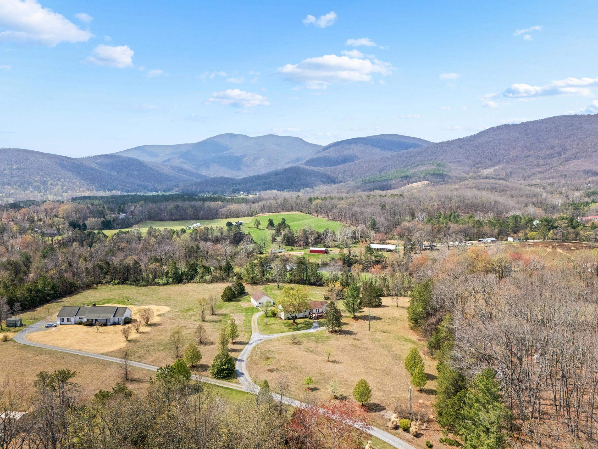 188 FRANCE CROSSING, AFTON, Virginia 22920, 5 Bedrooms Bedrooms, ,3 BathroomsBathrooms,Residential,188 FRANCE CROSSING,675267 MLS # 675267