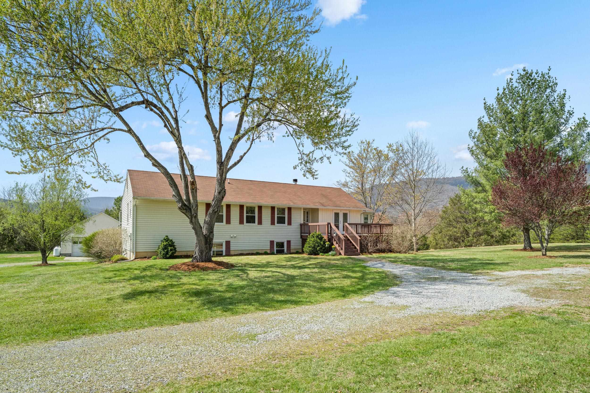 188 FRANCE CROSSING, AFTON, Virginia 22920, 5 Bedrooms Bedrooms, ,3 BathroomsBathrooms,Residential,188 FRANCE CROSSING,675267 MLS # 675267