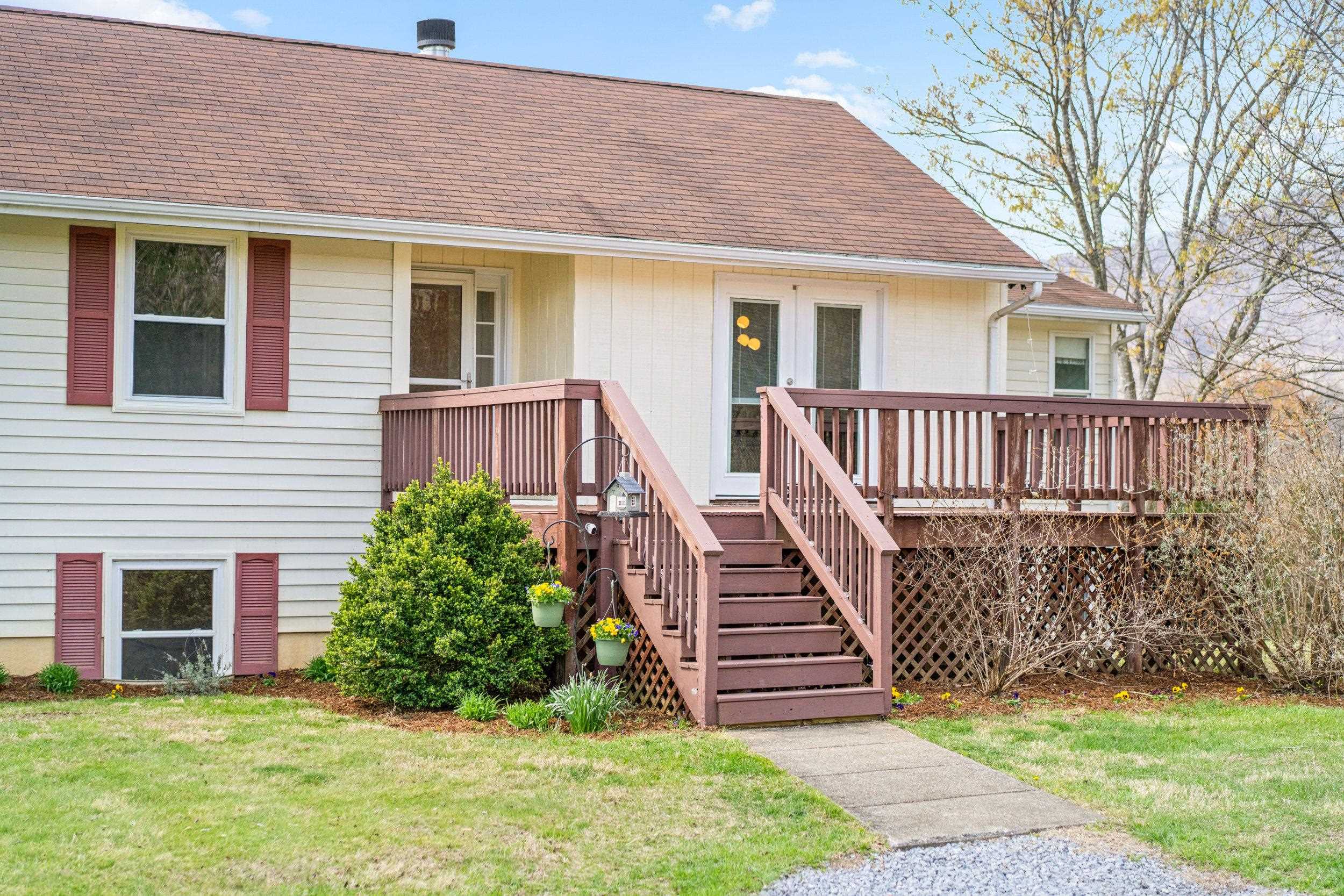 188 FRANCE CROSSING, AFTON, Virginia 22920, 5 Bedrooms Bedrooms, ,3 BathroomsBathrooms,Residential,188 FRANCE CROSSING,675267 MLS # 675267