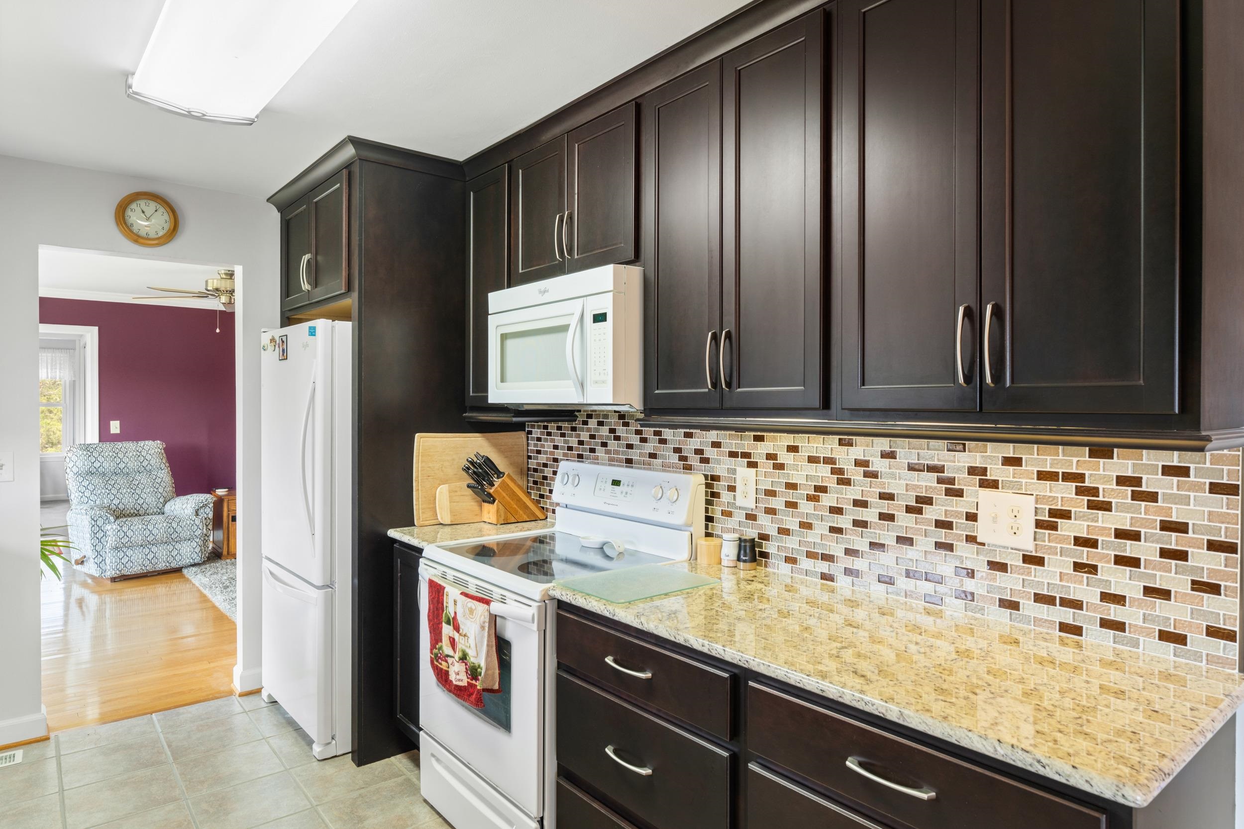 188 FRANCE CROSSING, AFTON, Virginia 22920, 5 Bedrooms Bedrooms, ,3 BathroomsBathrooms,Residential,188 FRANCE CROSSING,675267 MLS # 675267