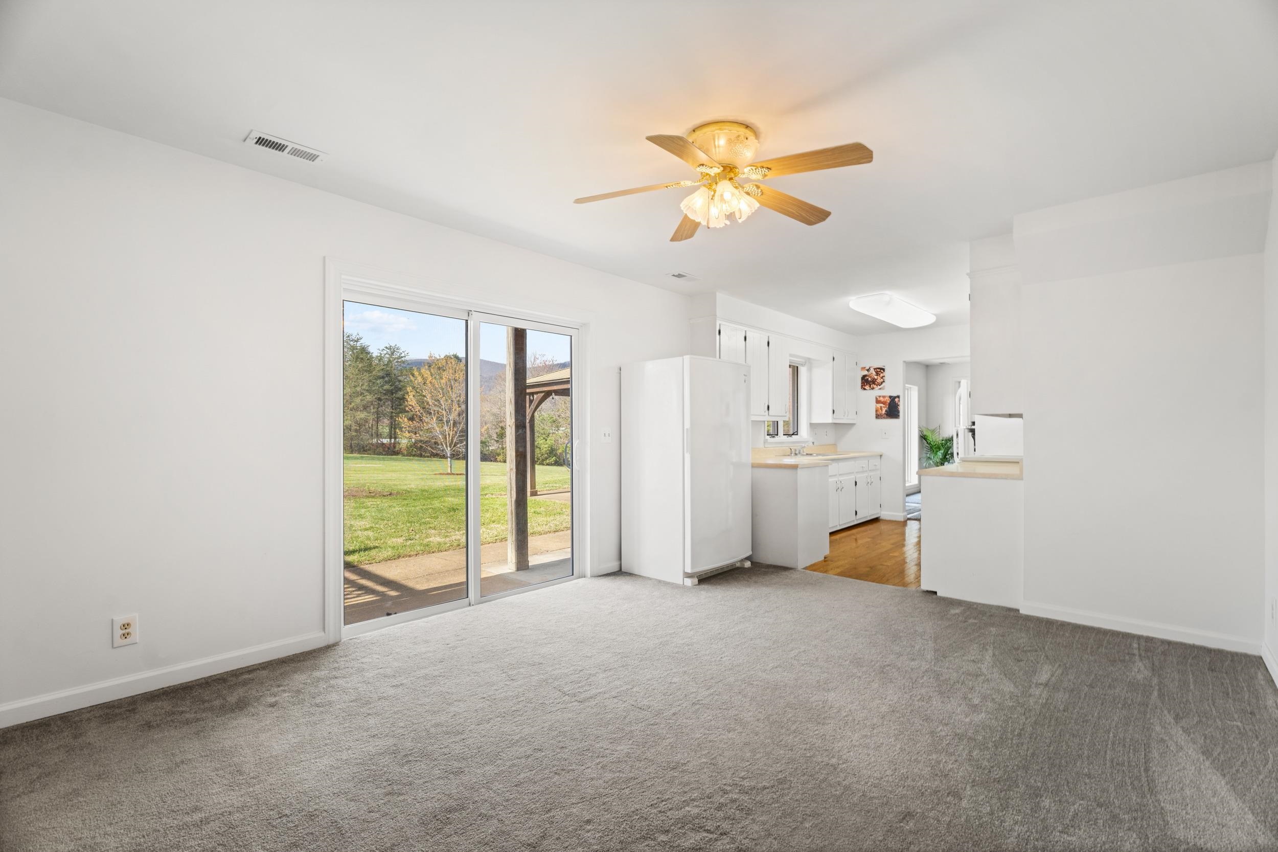 188 FRANCE CROSSING, AFTON, Virginia 22920, 5 Bedrooms Bedrooms, ,3 BathroomsBathrooms,Residential,188 FRANCE CROSSING,675267 MLS # 675267