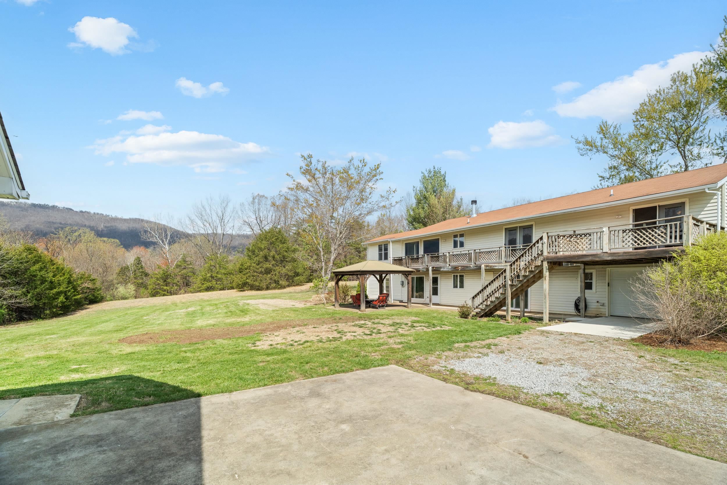 188 FRANCE CROSSING, AFTON, Virginia 22920, 5 Bedrooms Bedrooms, ,3 BathroomsBathrooms,Residential,188 FRANCE CROSSING,675267 MLS # 675267