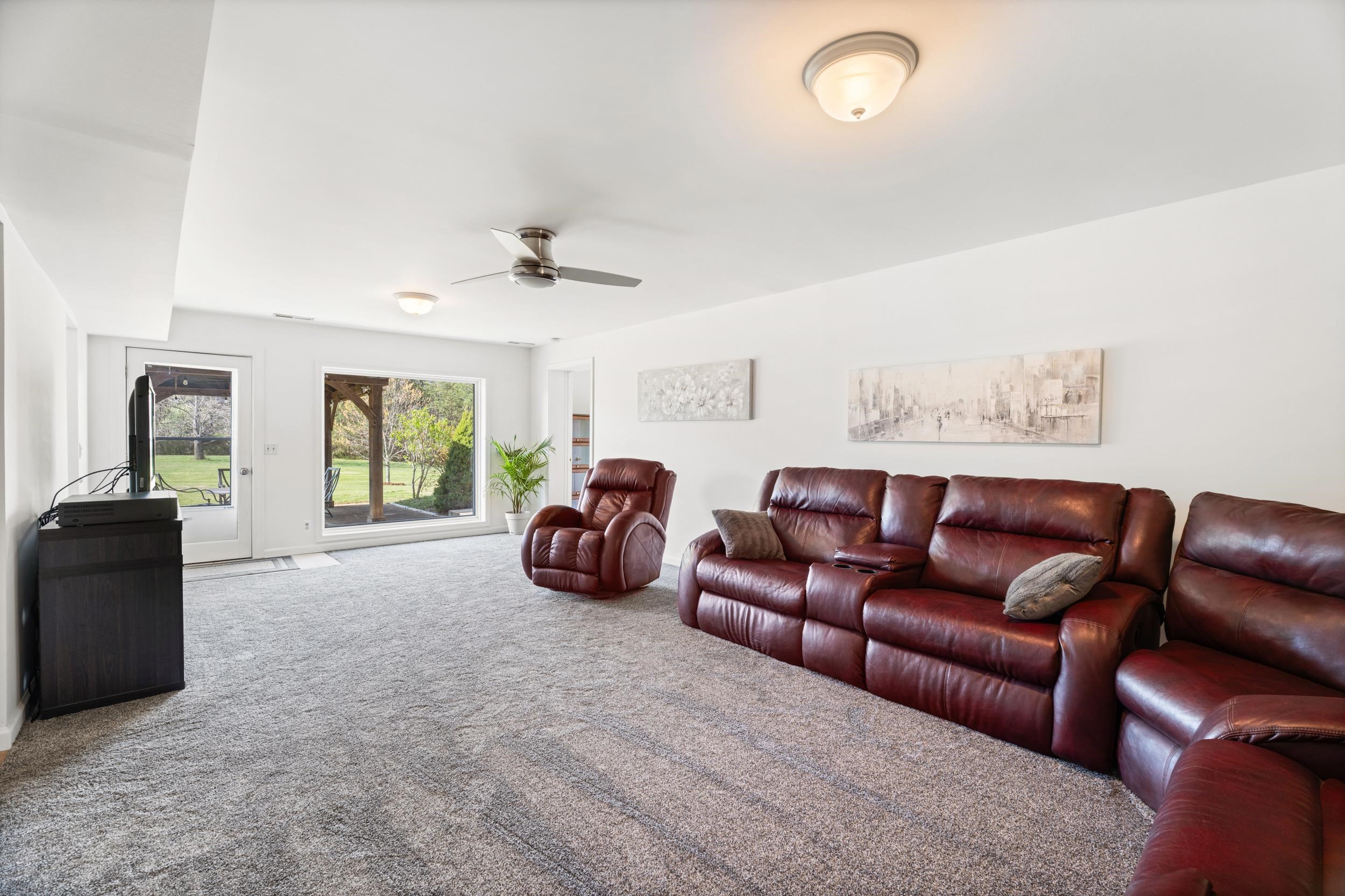 188 FRANCE CROSSING, AFTON, Virginia 22920, 5 Bedrooms Bedrooms, ,3 BathroomsBathrooms,Residential,188 FRANCE CROSSING,675267 MLS # 675267